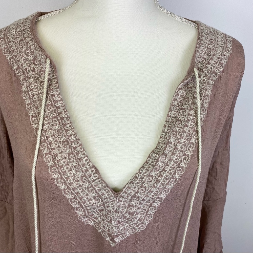 Tobi Boho Tunic with Embroidered Detail - Picture 3 of 14